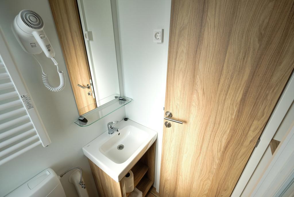 Terme Village - Mobile Homes 卡特兹奥布萨维 外观 照片